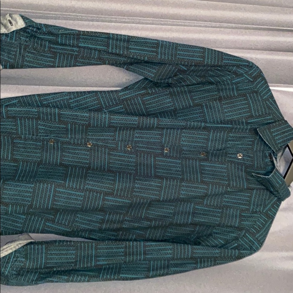 Manaola men’s top